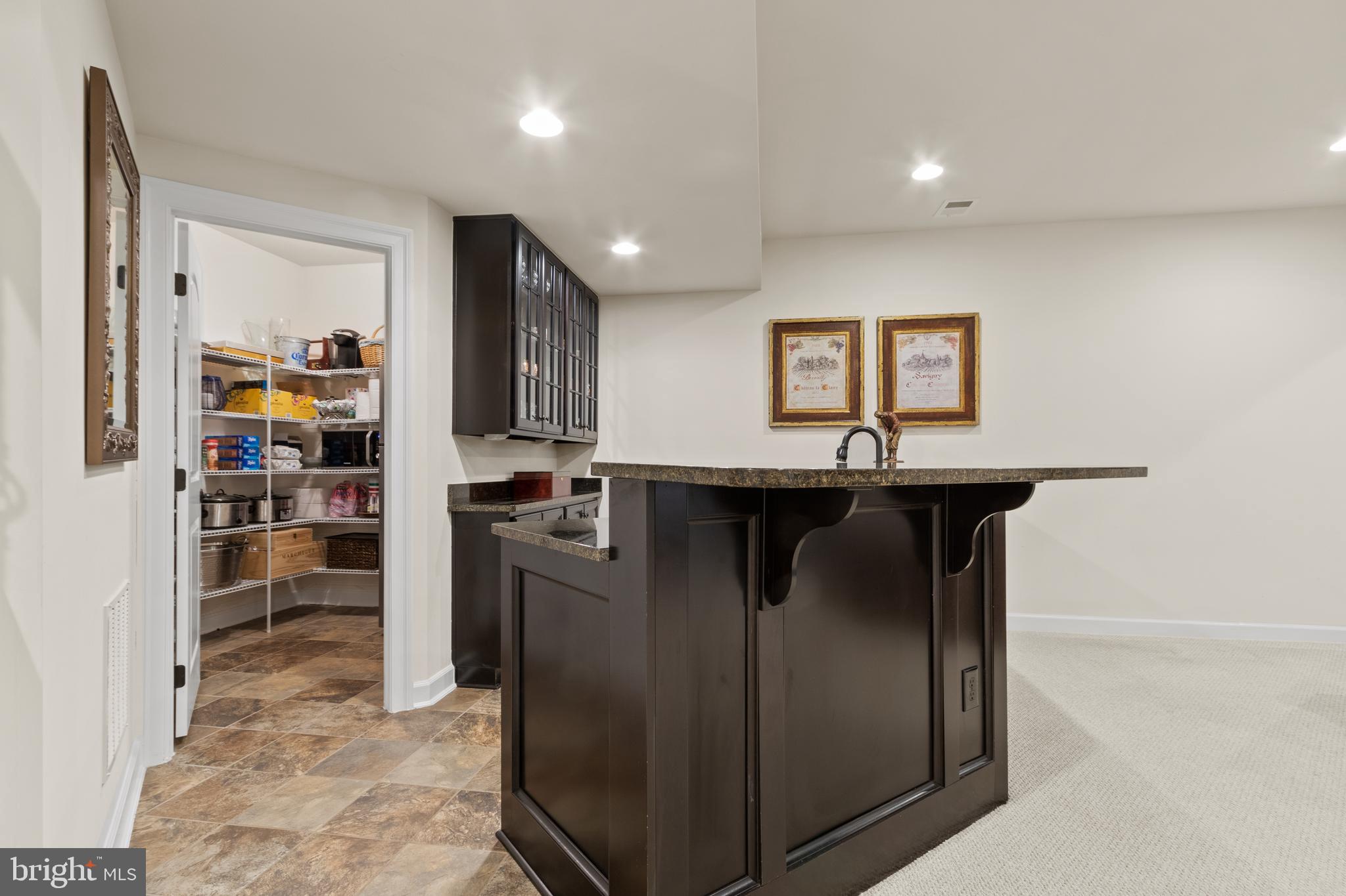 1384 Bishop Crest Ct