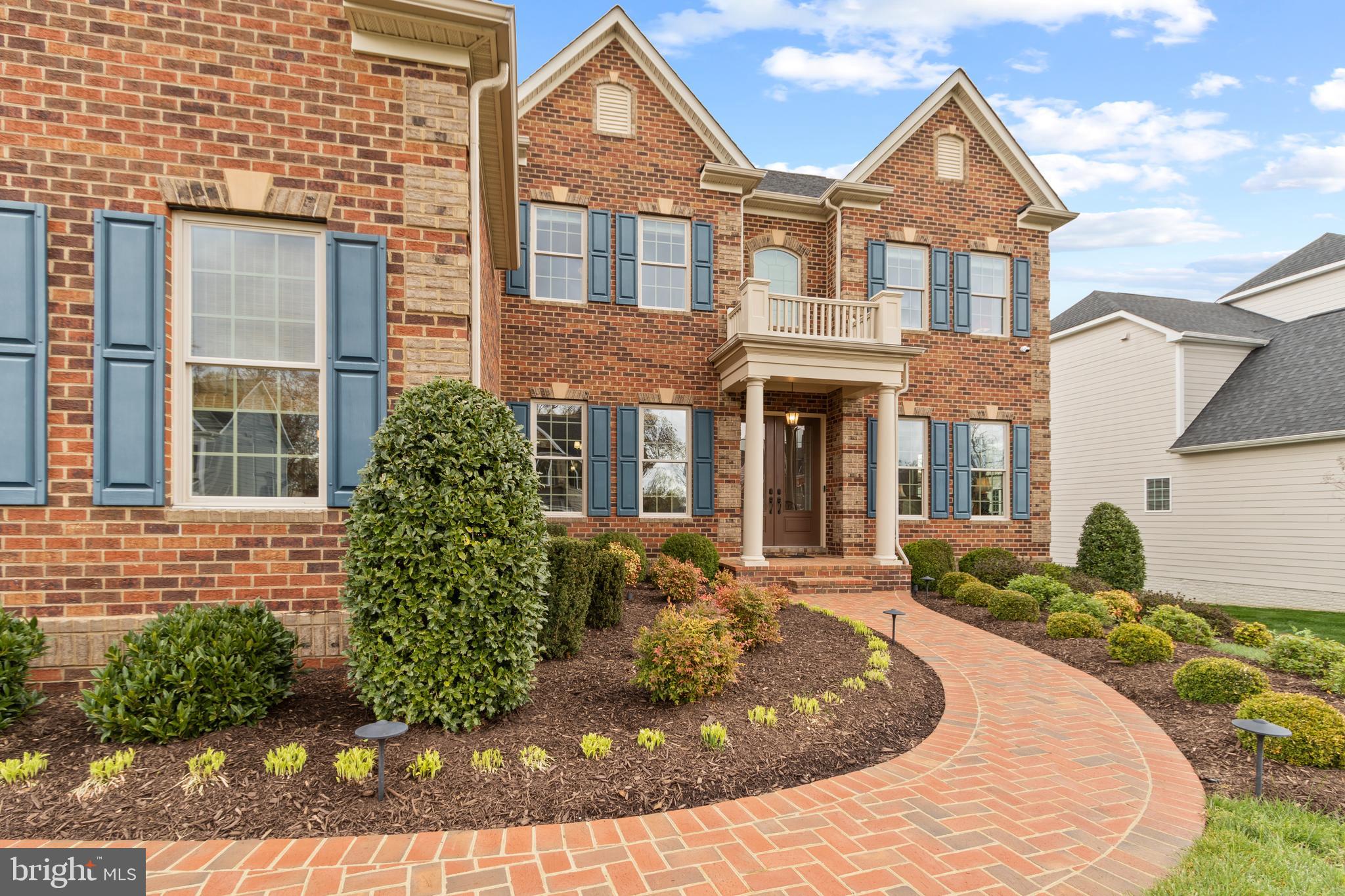 1384 Bishop Crest Ct