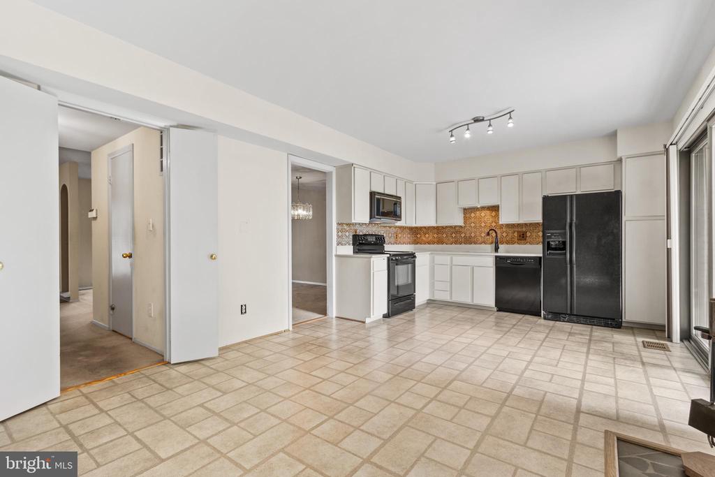 4631 Mayhunt Ct