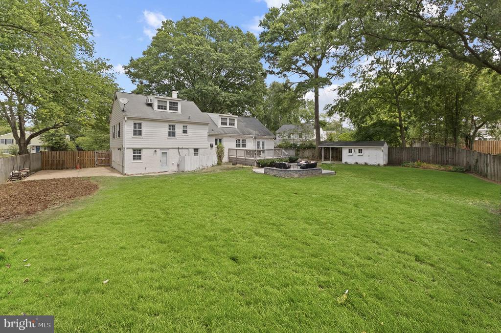 1001 Croton Dr