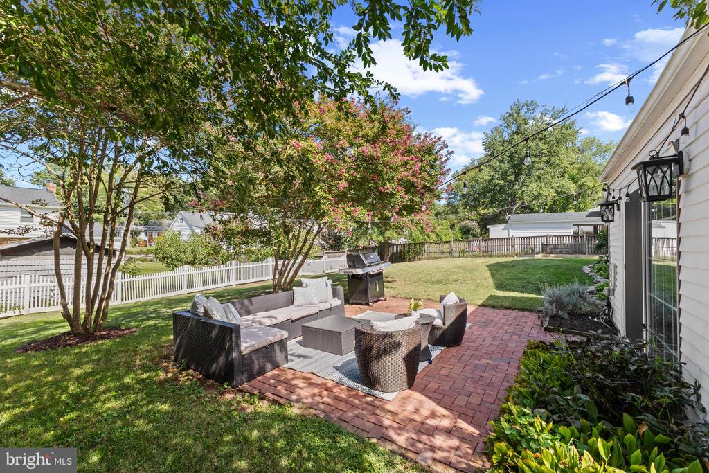 1106 Croton Dr