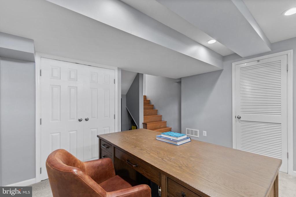1106 Croton Dr
