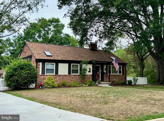 1608 Trenton Dr
