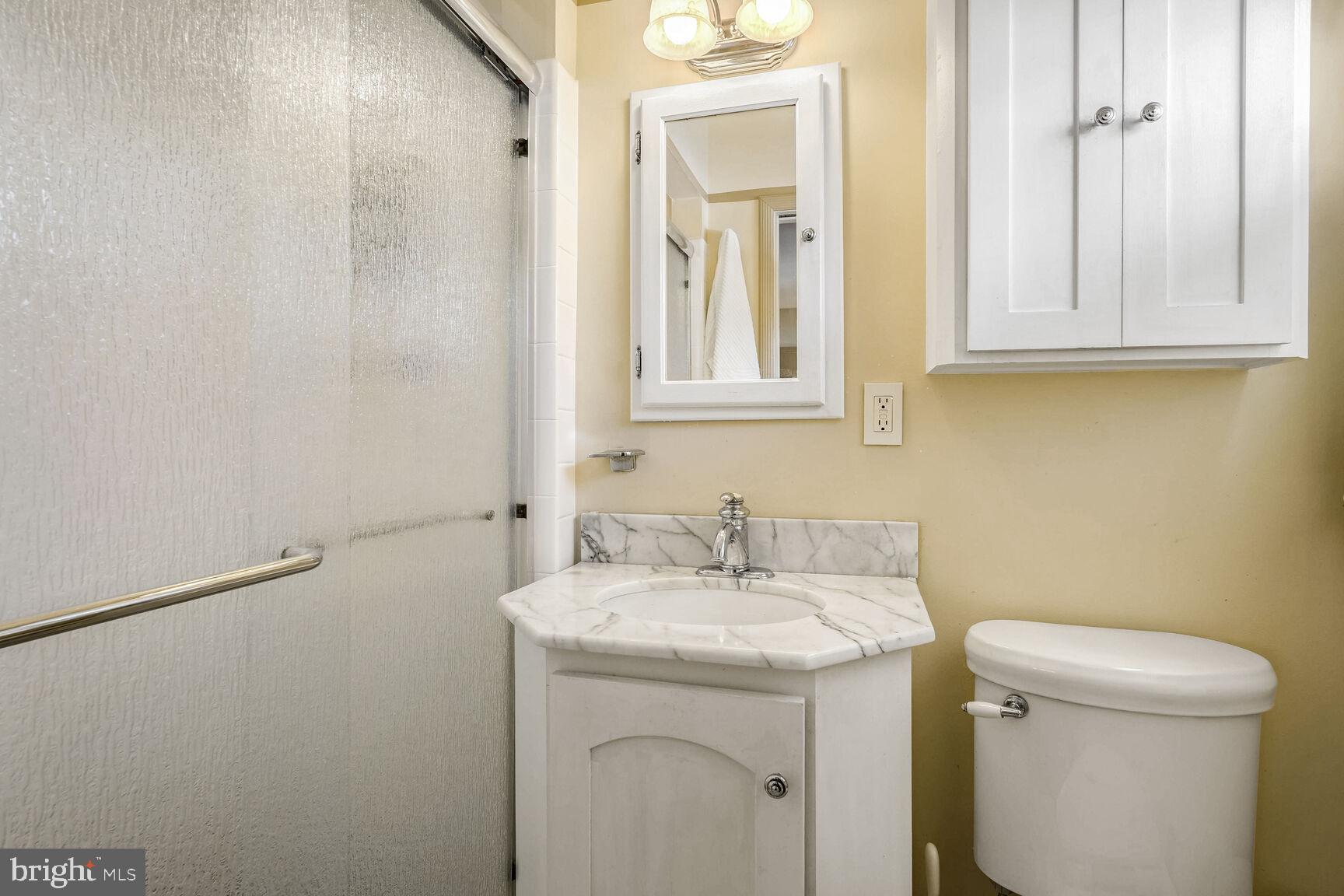 1608 Trenton Dr