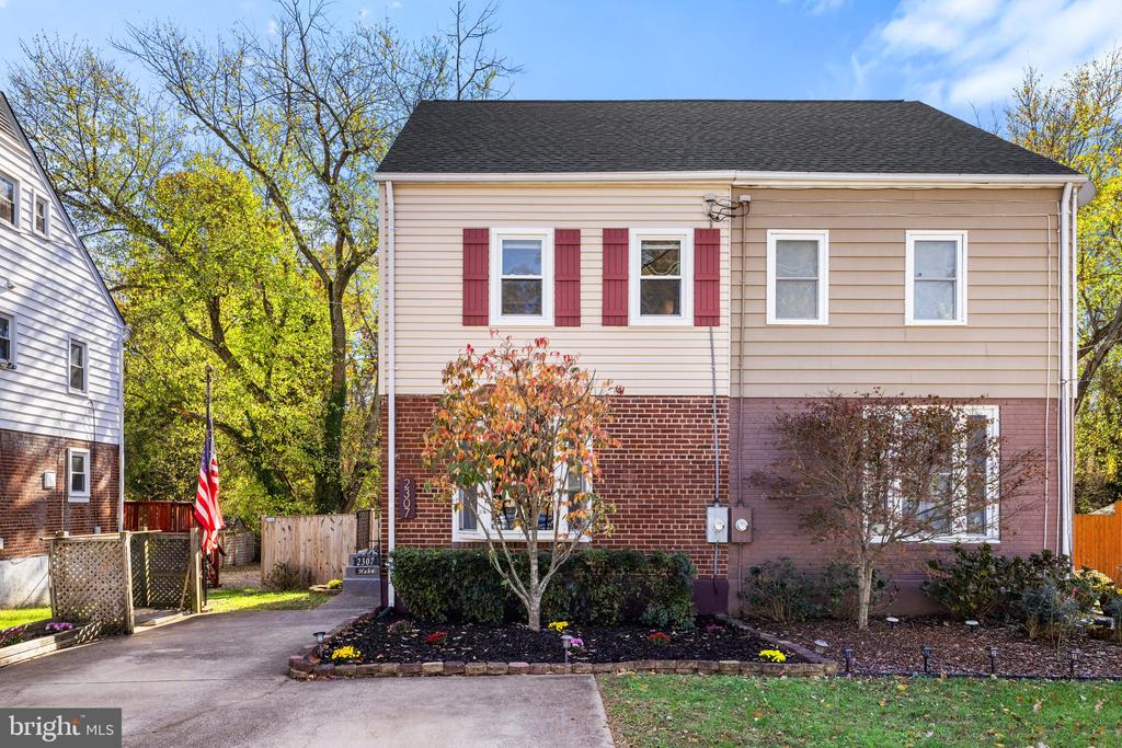 2307 Mary Baldwin Dr