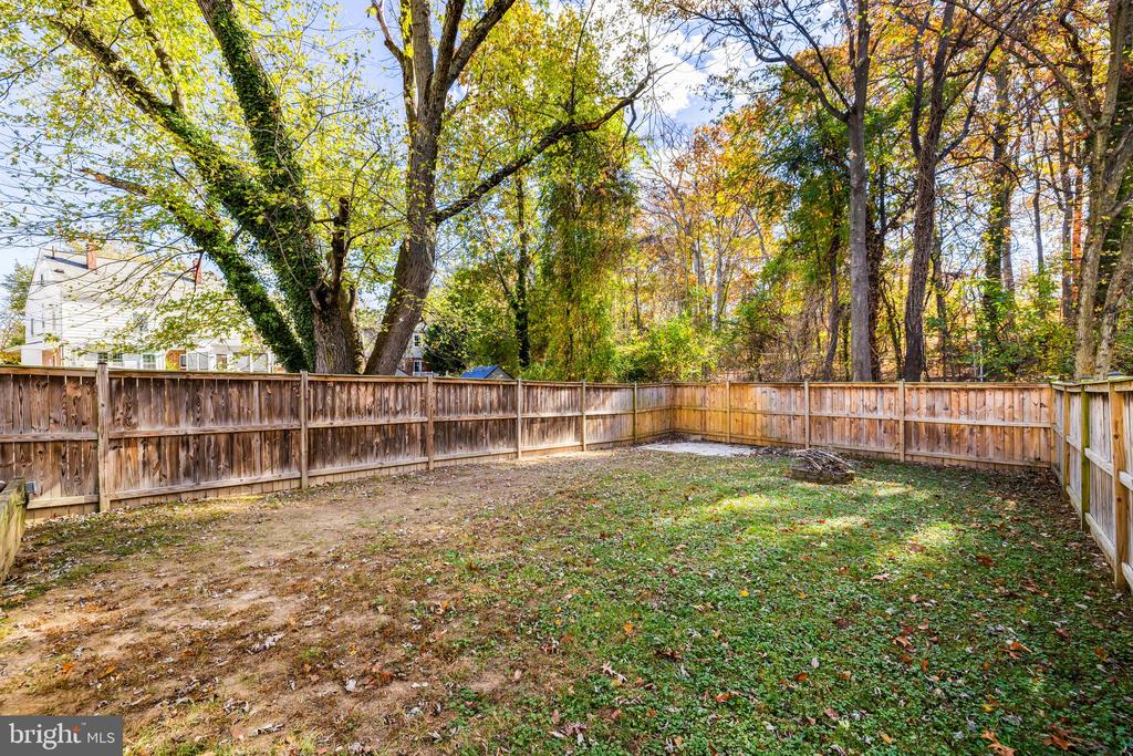 2307 Mary Baldwin Dr