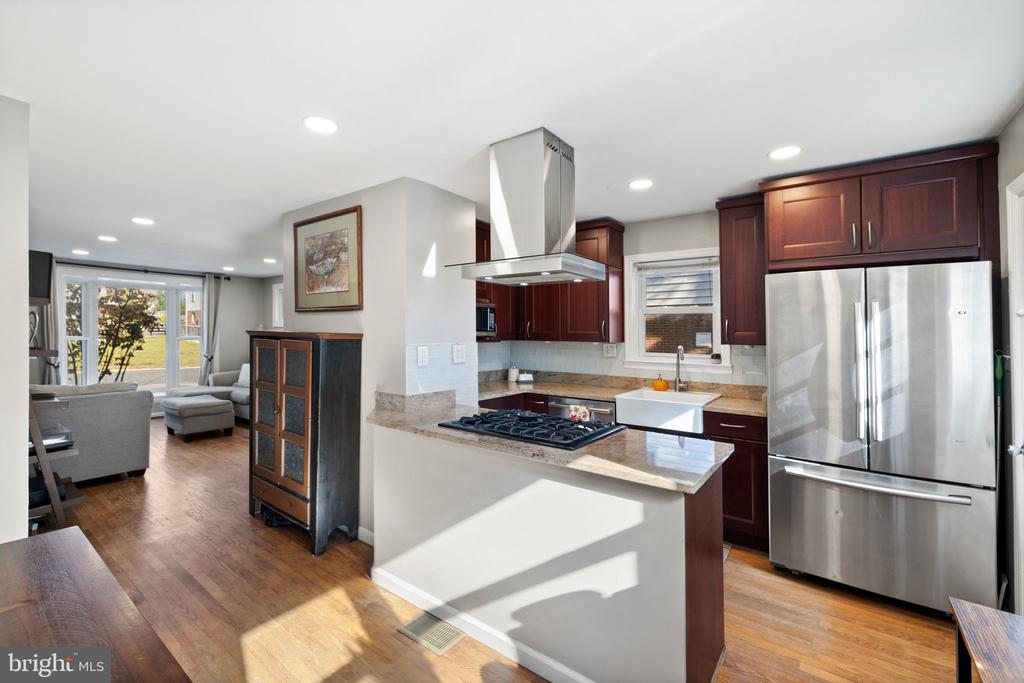 2307 Mary Baldwin Dr
