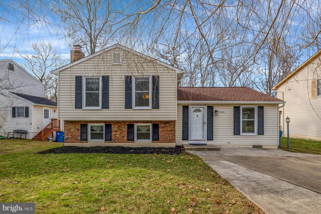 7606 Fallswood Way