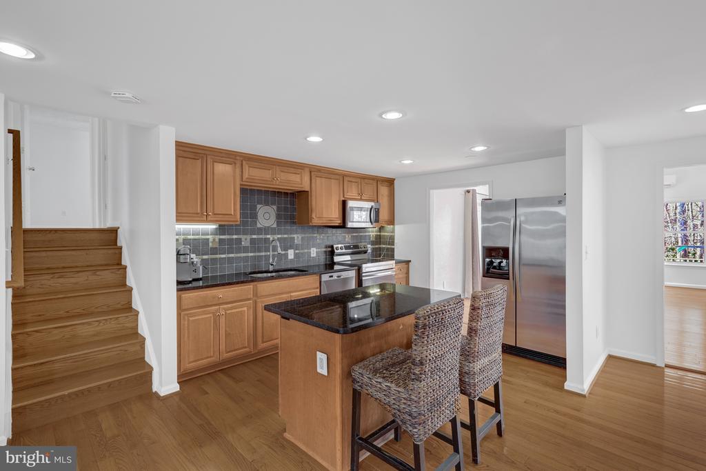 7606 Fallswood Way