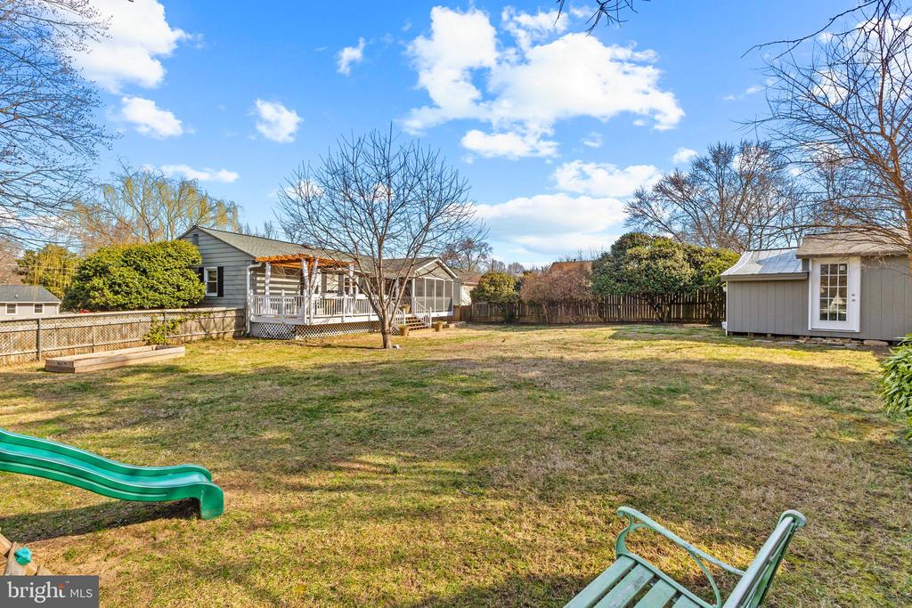 2429 Phillips Dr