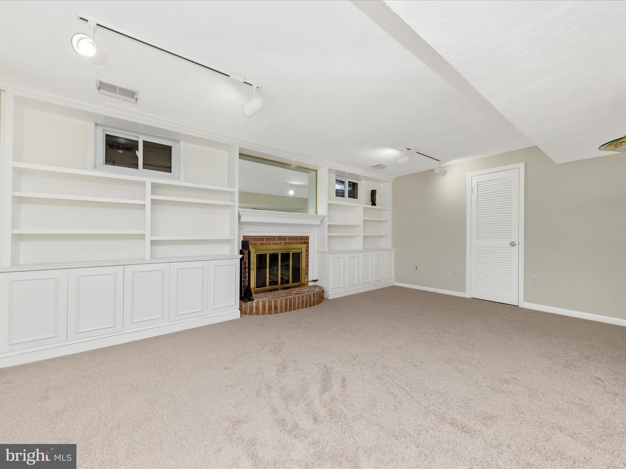 2293 Cartbridge Rd