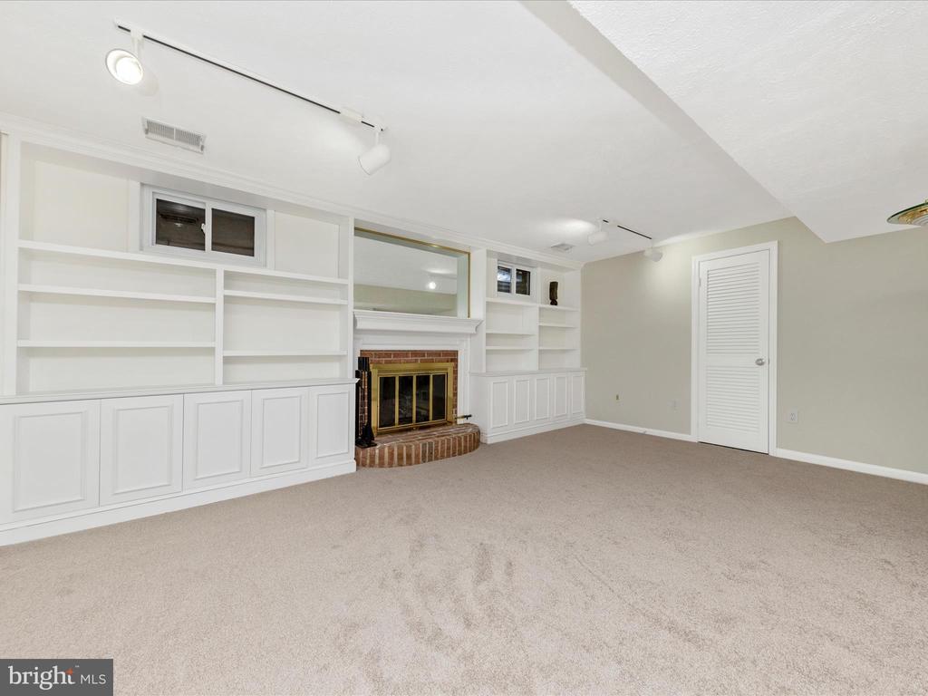 2293 Cartbridge Rd