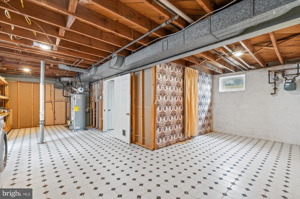 830 Neal Dr