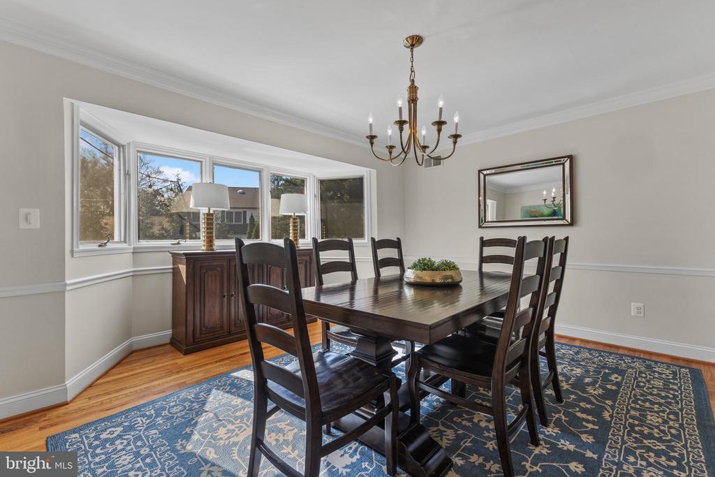 3719 Carriage House Ct