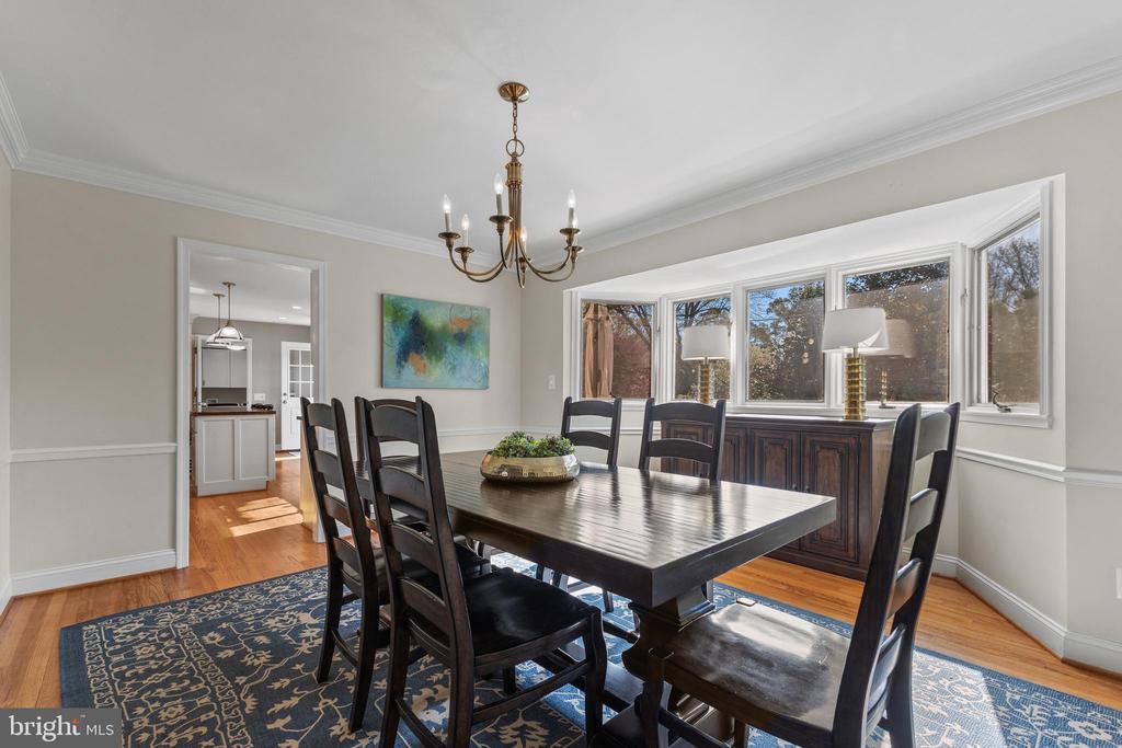 3719 Carriage House Ct