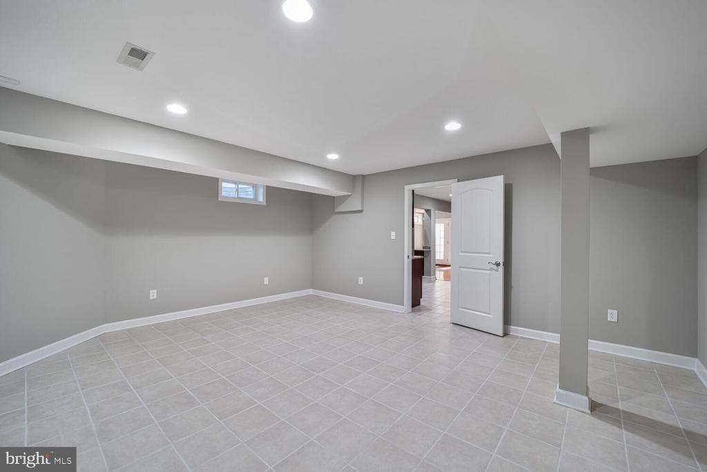 7634 Belmont Landing Rd