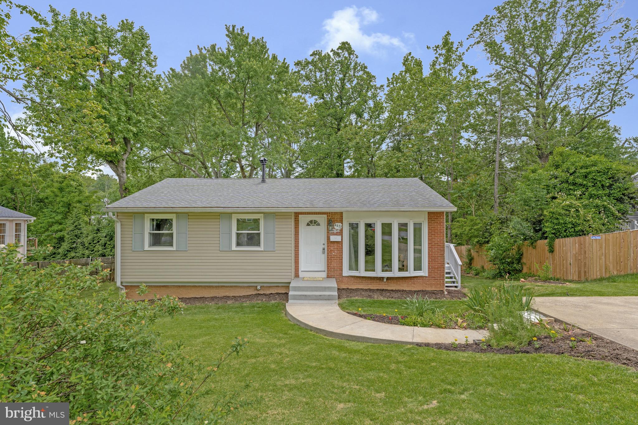 4613 Tipton Ln