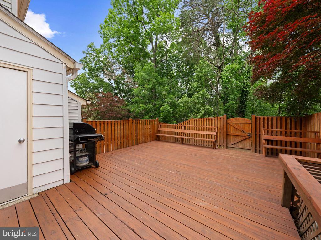7466 TOWCHESTER CT
