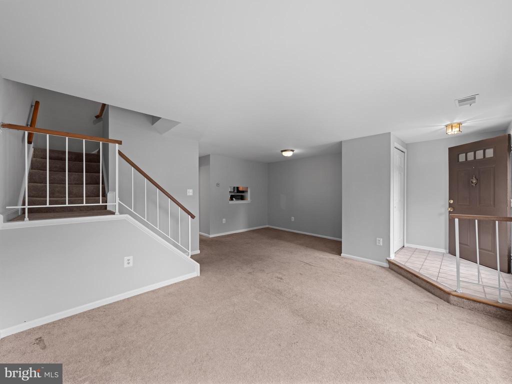 7466 TOWCHESTER CT