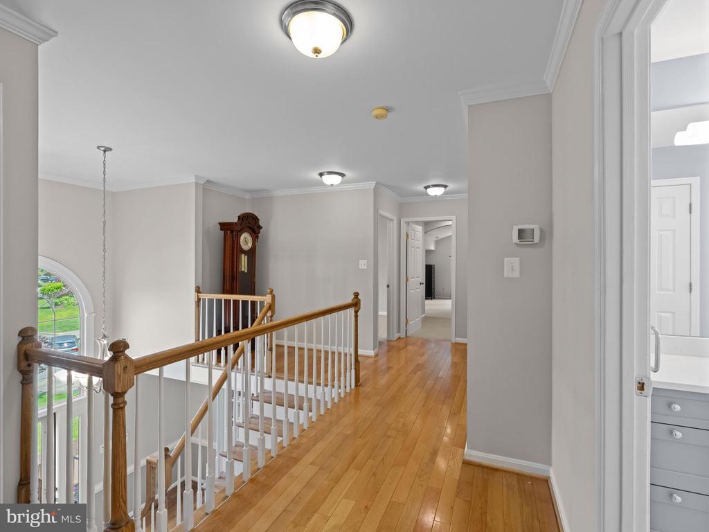 2200 Traies Ct
