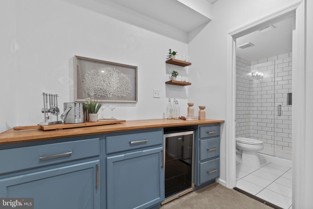 4328 Marjoram Ct