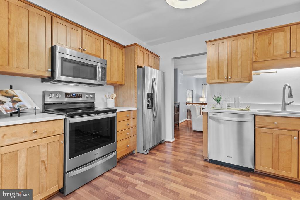 4328 Marjoram Ct