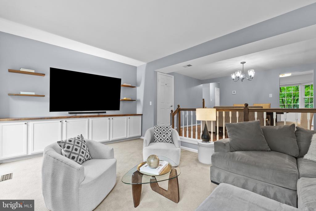 4328 Marjoram Ct