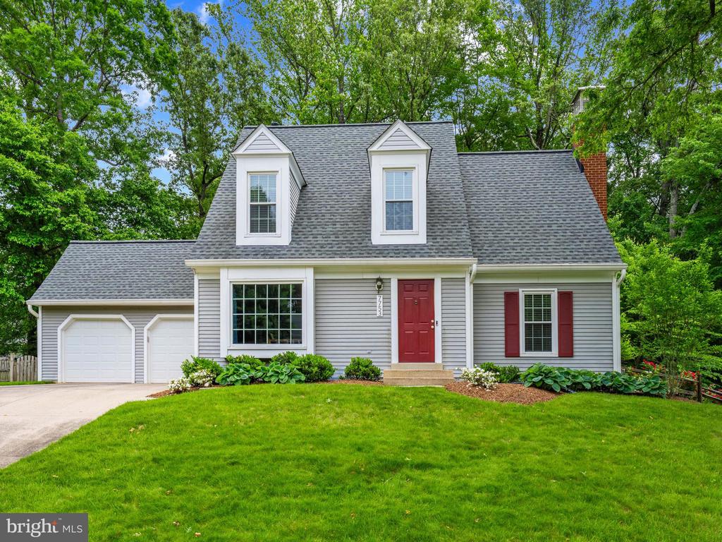 7753 NORTHEDGE COURT