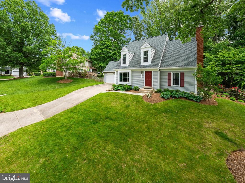 7753 NORTHEDGE COURT