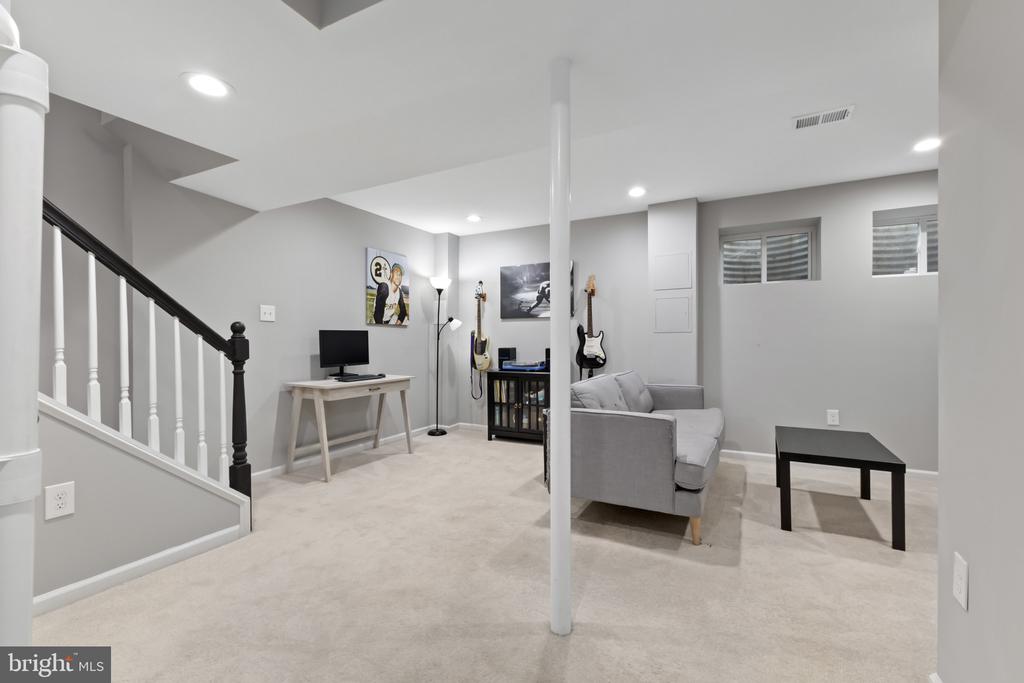 2468 WINDBREAK DRIVE
