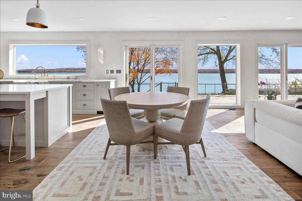 3903 BELLE RIVE TERRACE