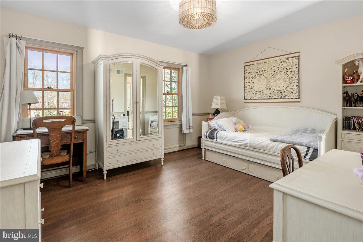 3903 BELLE RIVE TERRACE