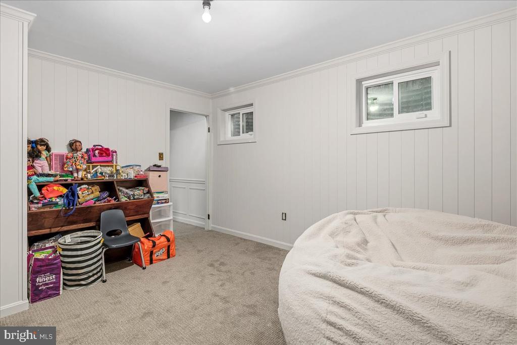 3903 BELLE RIVE TERRACE
