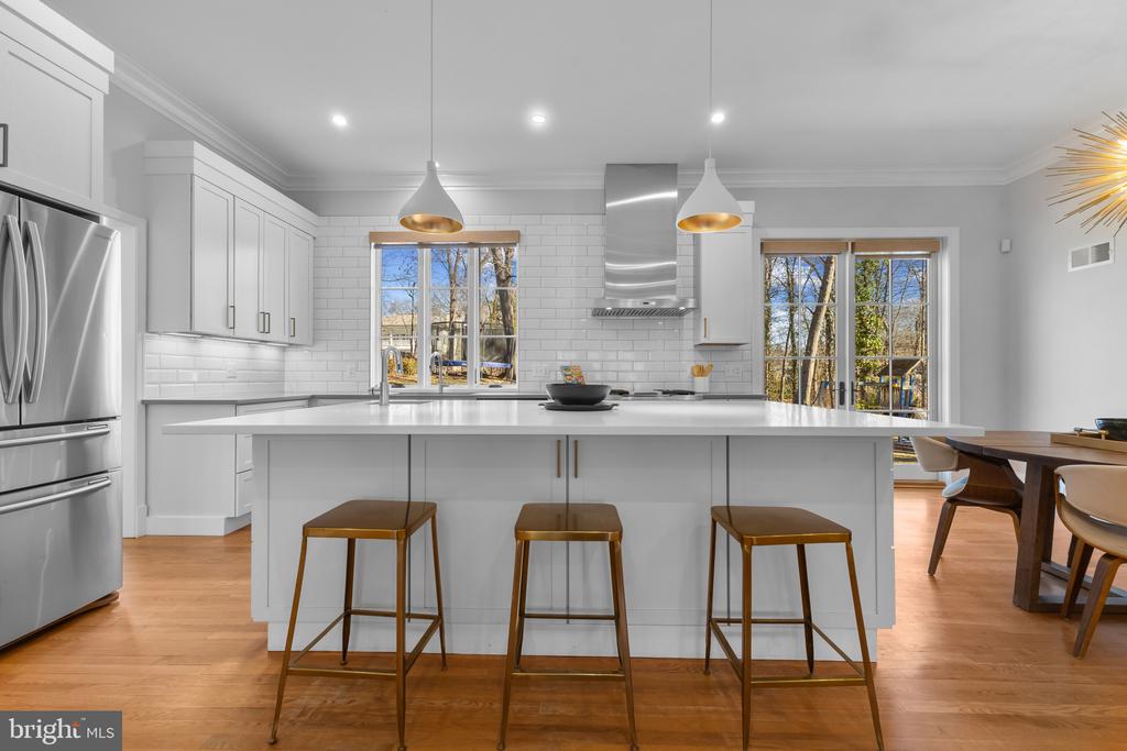 1130 CAMERON ROAD