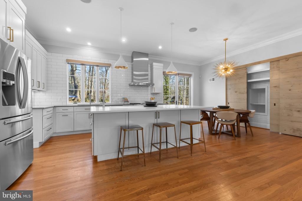 1130 CAMERON ROAD