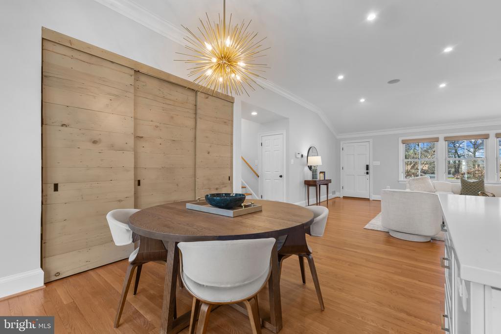 1130 CAMERON ROAD