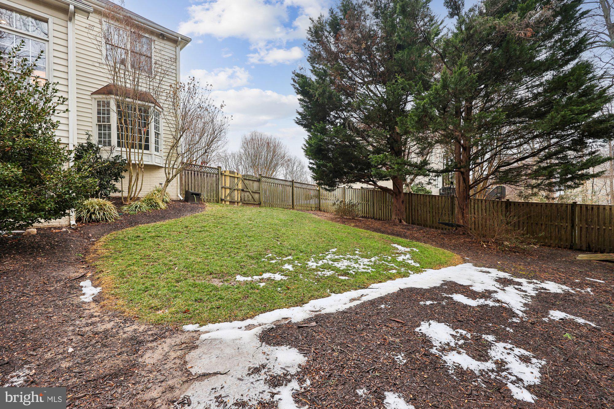 8514 OAK CHASE CIRCLE