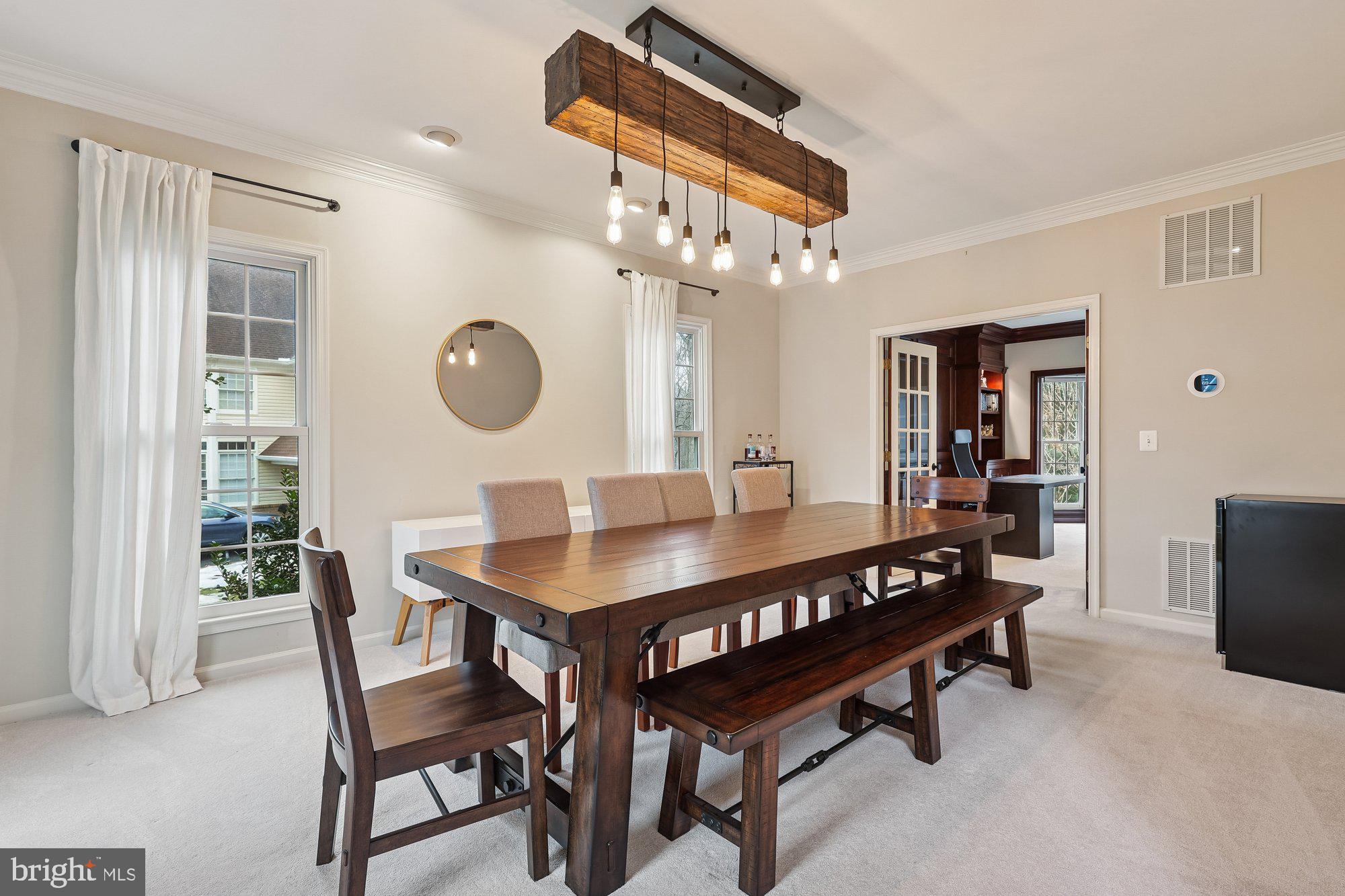 8514 OAK CHASE CIRCLE