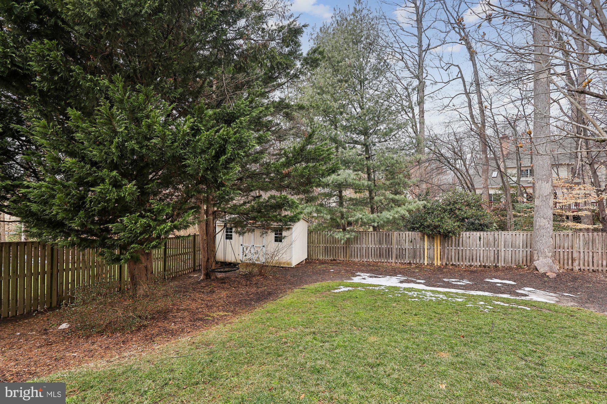 8514 OAK CHASE CIRCLE