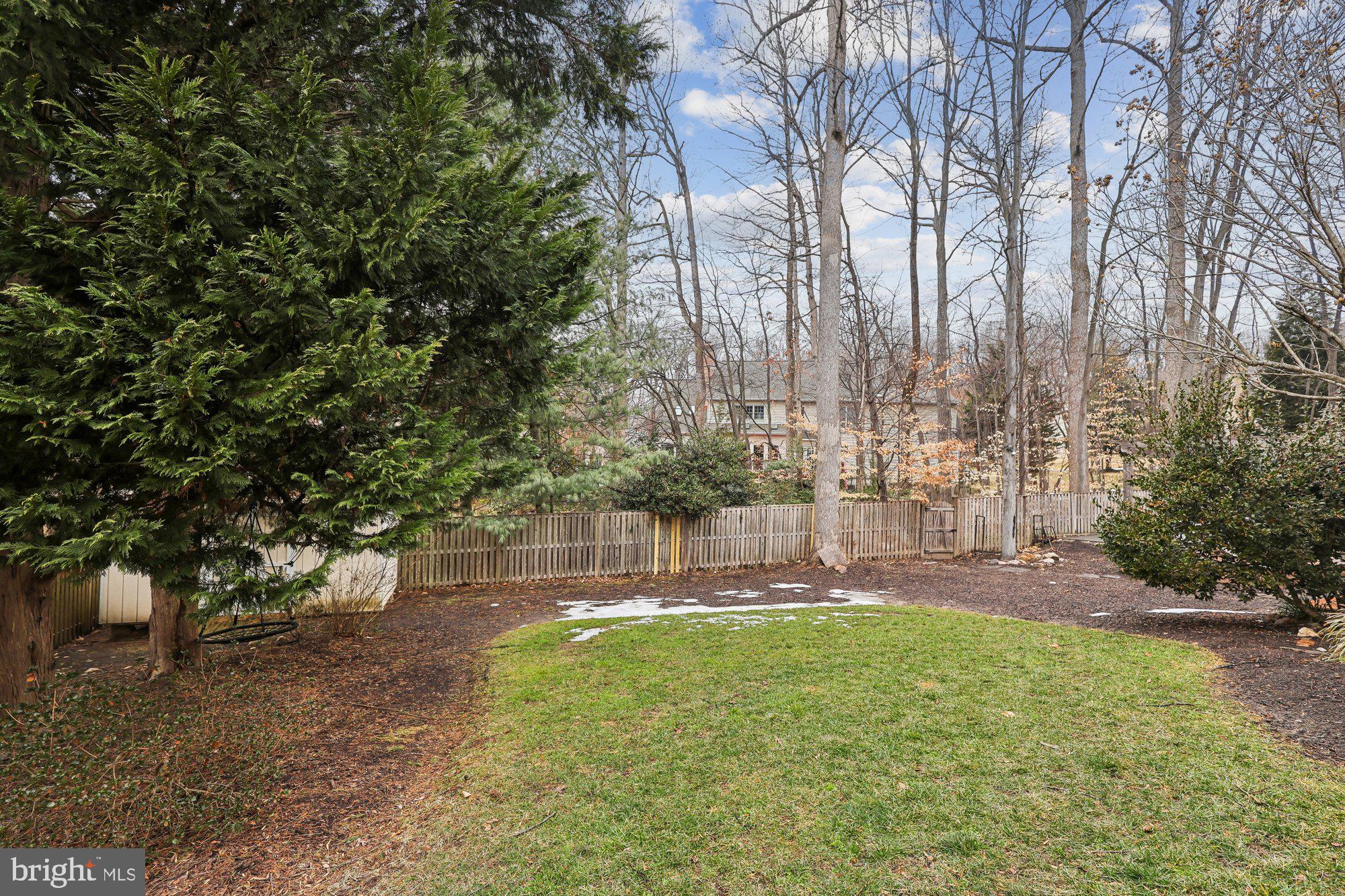 8514 OAK CHASE CIRCLE