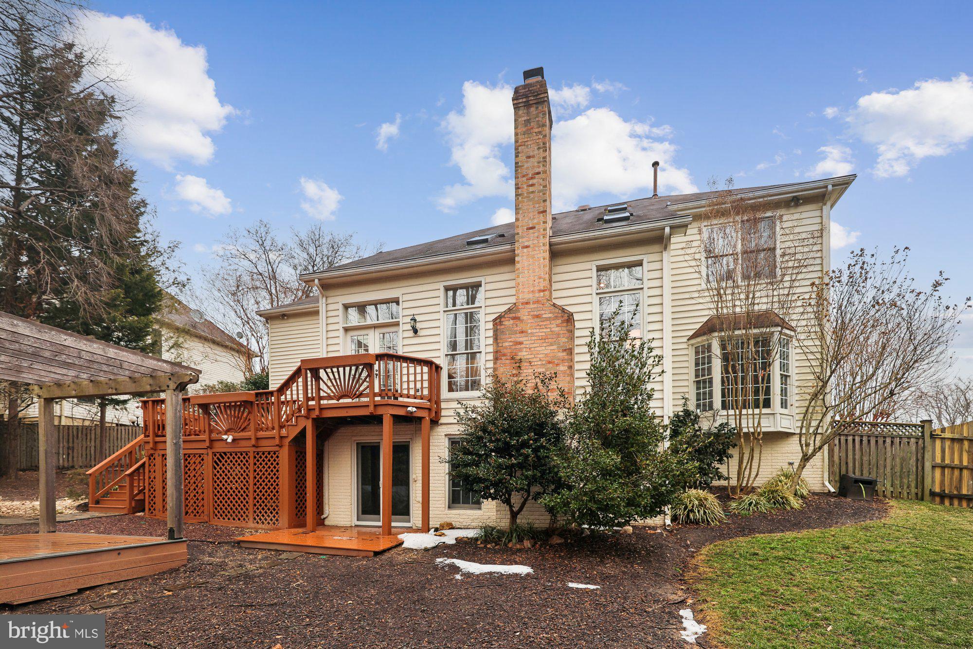 8514 OAK CHASE CIRCLE