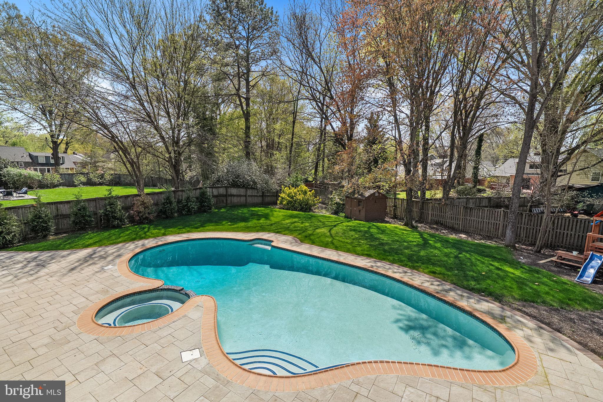 1107 POTOMAC LANE