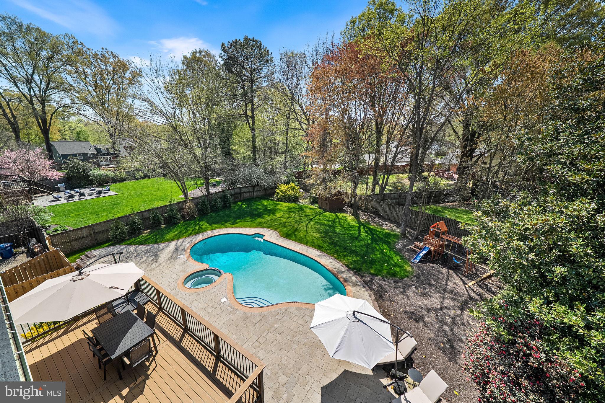 1107 POTOMAC LANE