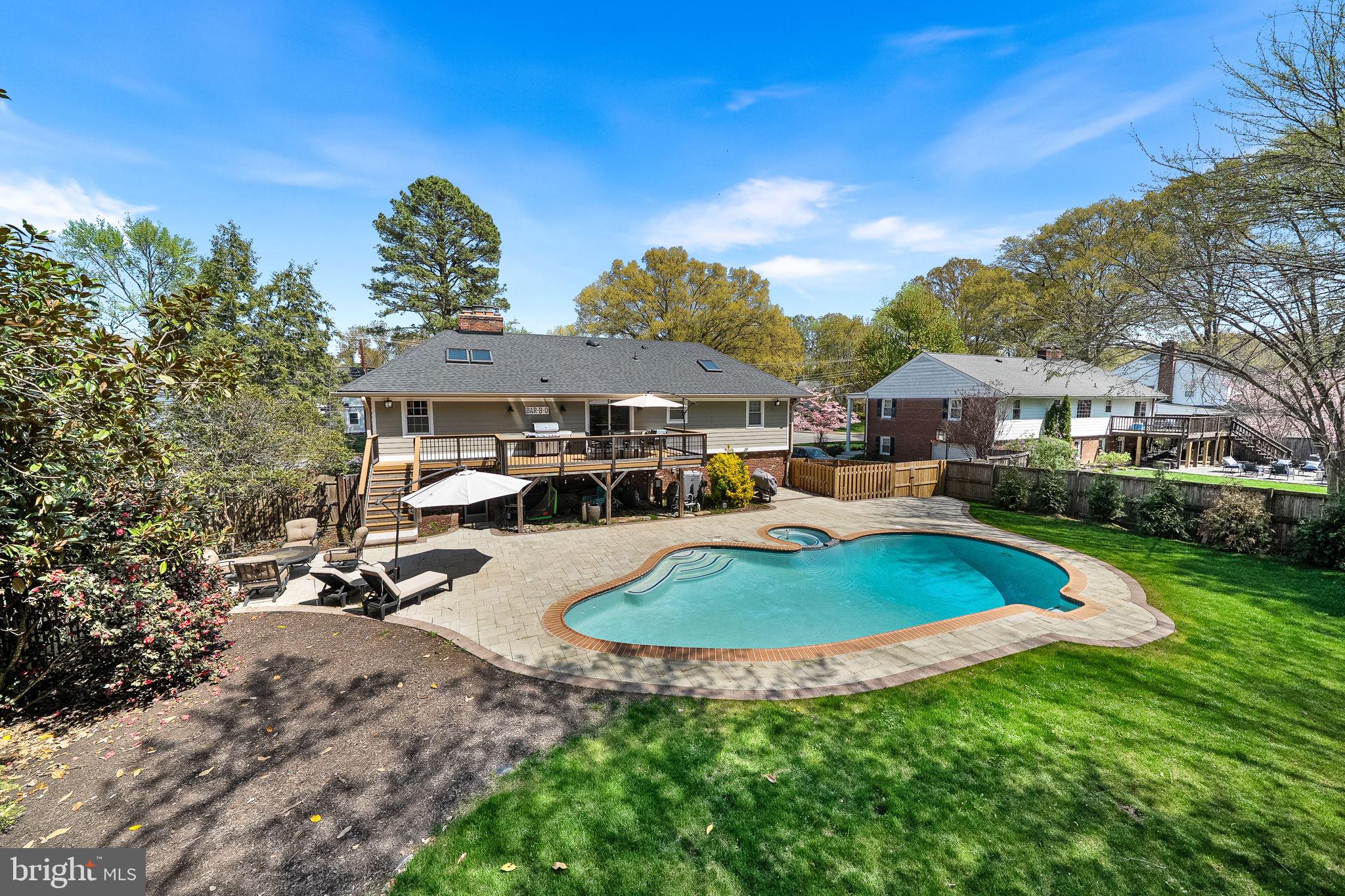 1107 POTOMAC LANE