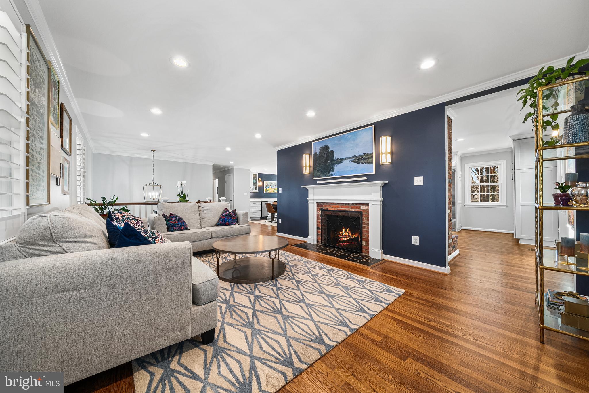 1107 POTOMAC LANE