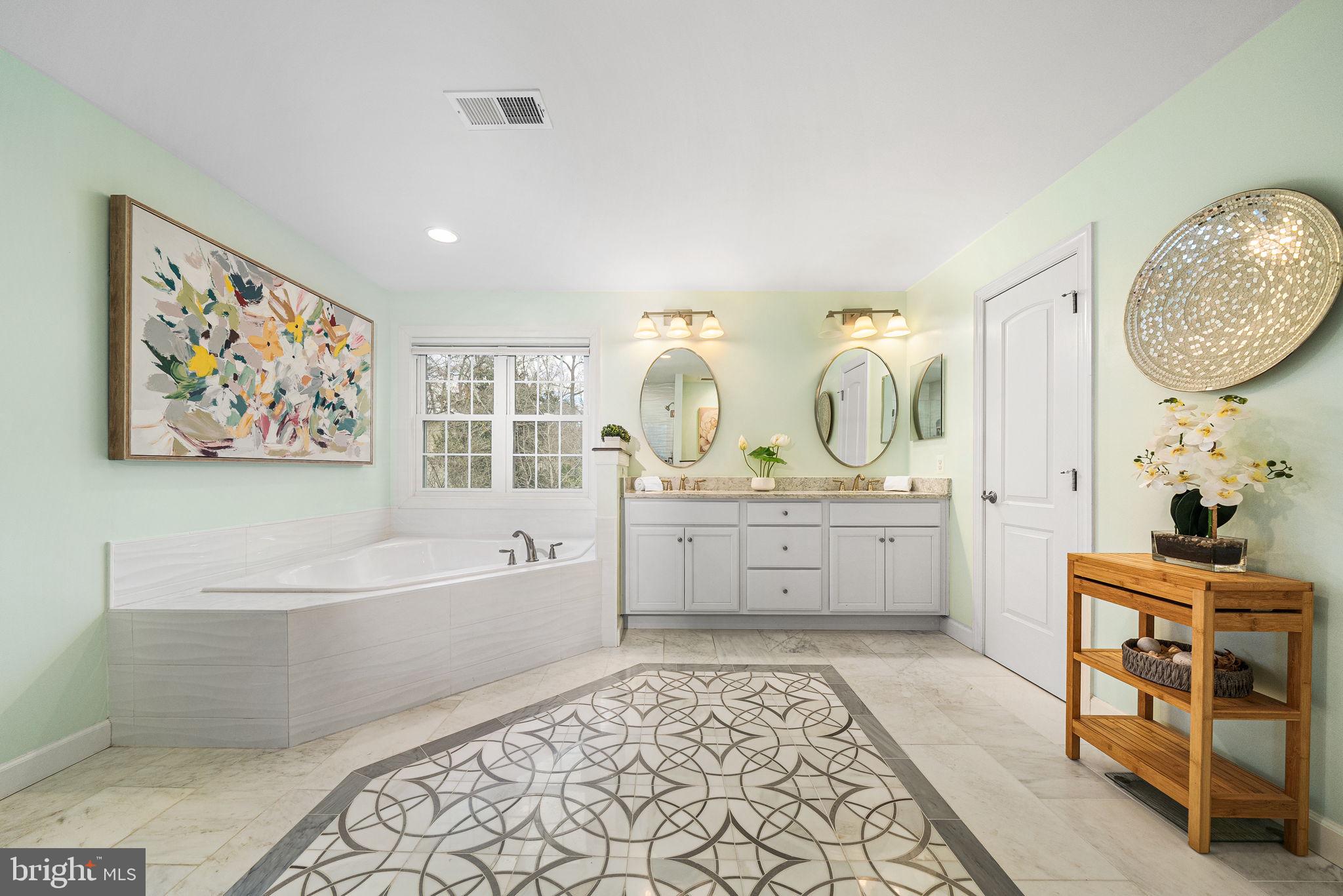 1232 SHENANDOAH ROAD