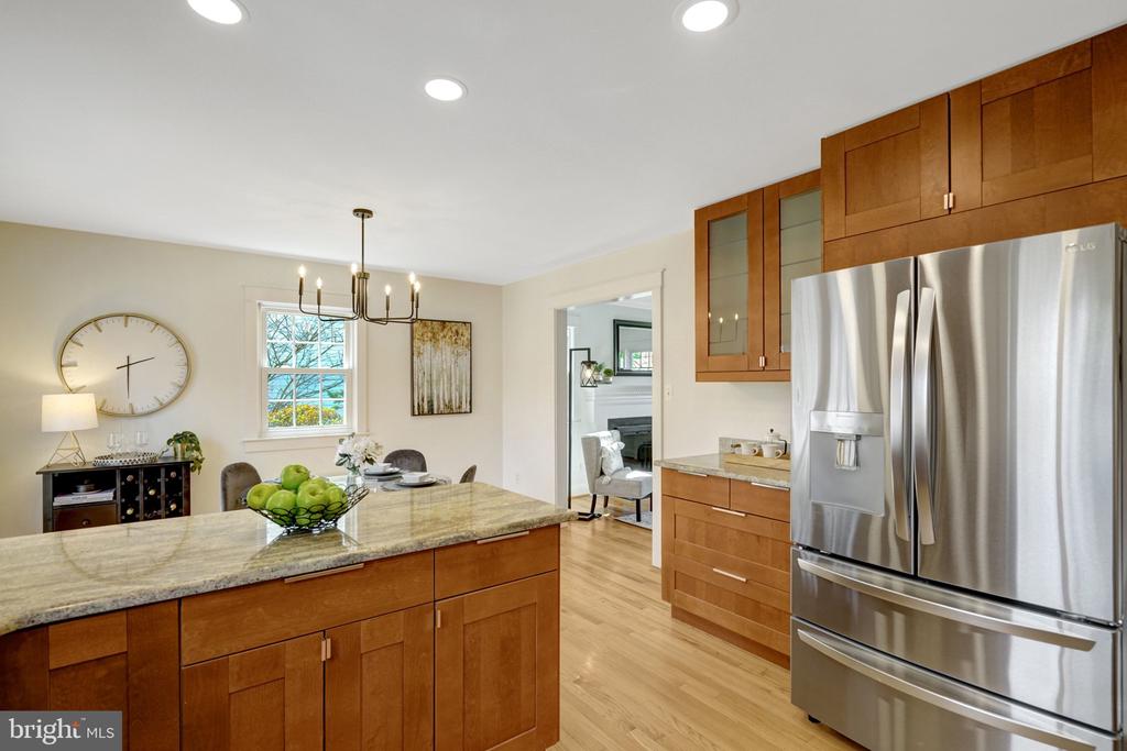 1012 CROTON DRIVE