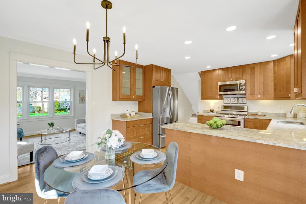1012 CROTON DRIVE