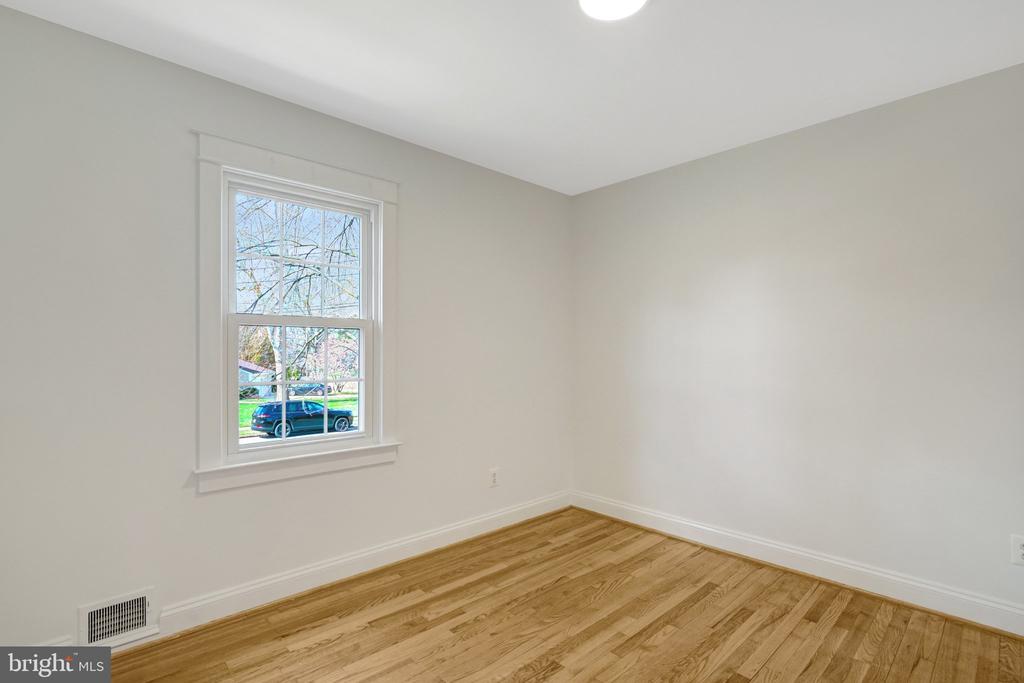 1012 CROTON DRIVE