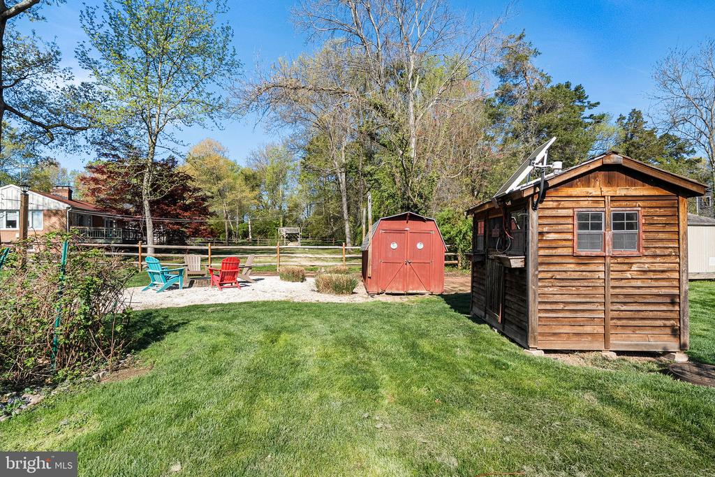 5216 REMINGTON DRIVE